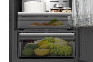 Réfrigérateur Hisense Combiné 3Tiroirs 370LITRES No Frost Inverter Noir RB5K330GSFE